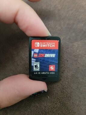 Nintendo Switch Game Card - LEGO 2K Drive (red, blue)